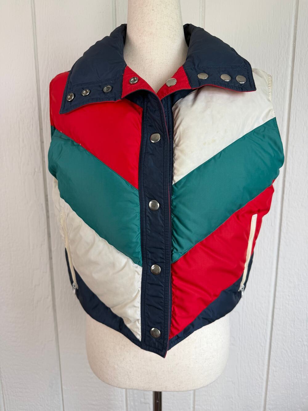 Vintage 80s JCPenney Ski Vest Medium Down Puffer Colorblock Après Ski Chevron